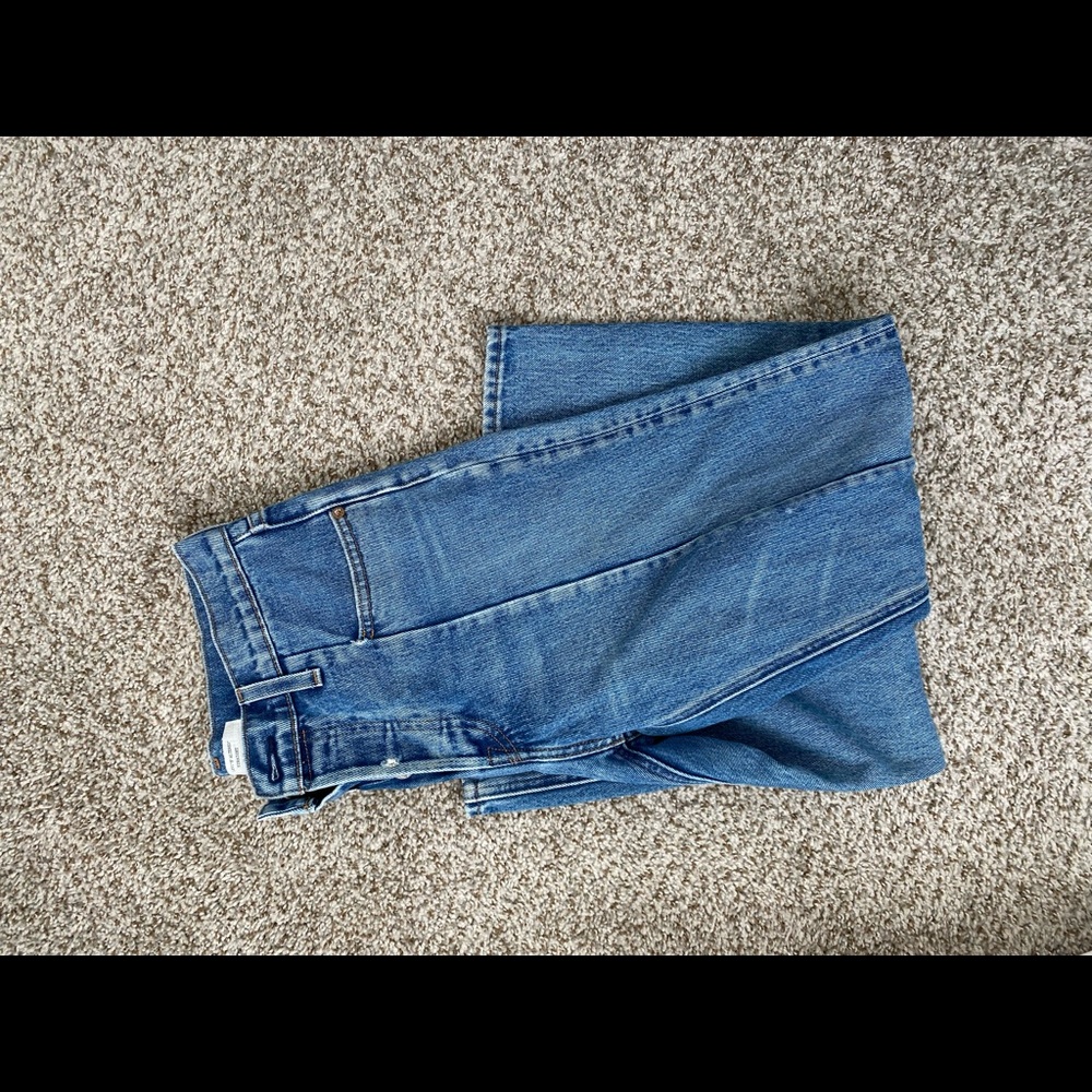 LEVIS STRAIGHT ALTERED JEAN